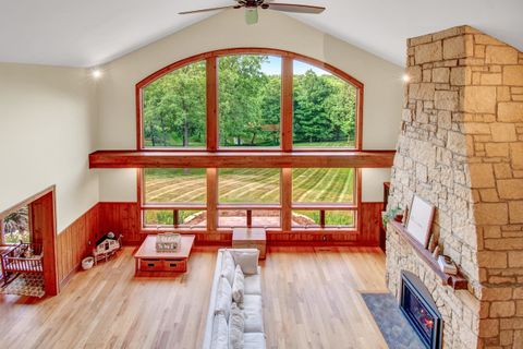 Tiny photo for 5949 Korback Road, Spring Green, WI 53588 (MLS # 2012622)