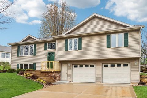 505 Perimeter Road, Mount Horeb, WI 53572 - #: 1997348