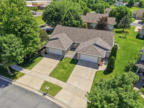 Photo of 1051-1053 Tamarack Way, Verona, WI 53593 (MLS # 2025399)