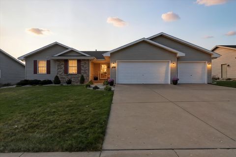 Photo of 4609 Parkwood Drive, Milton, WI 53563 (MLS # 2010834)