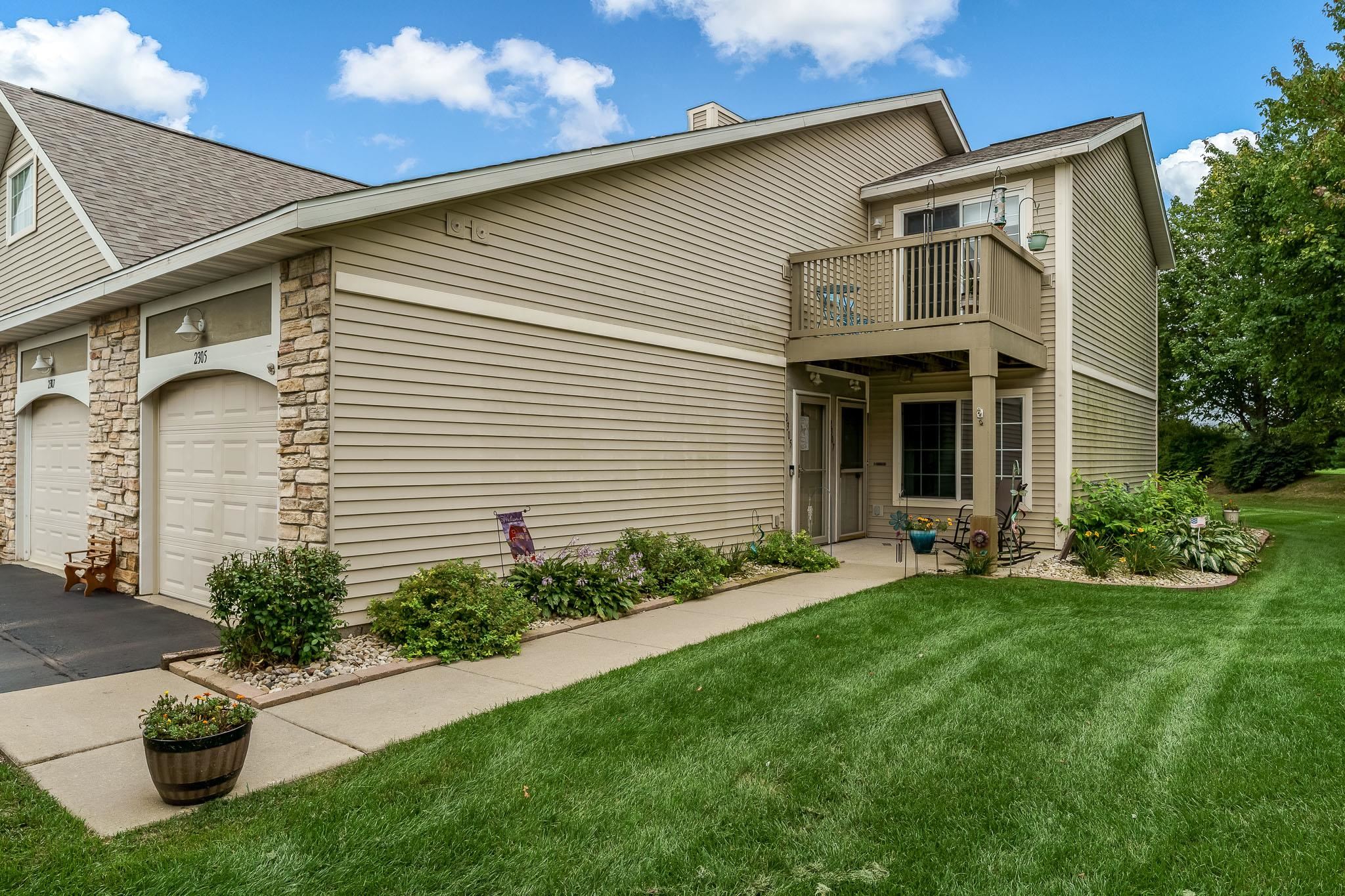 2307 Turnberry Court