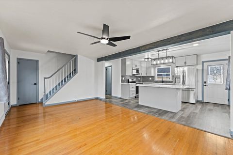 Tiny photo for 904 Seymour Street, Reedsburg, WI 53959 (MLS # 2012925)