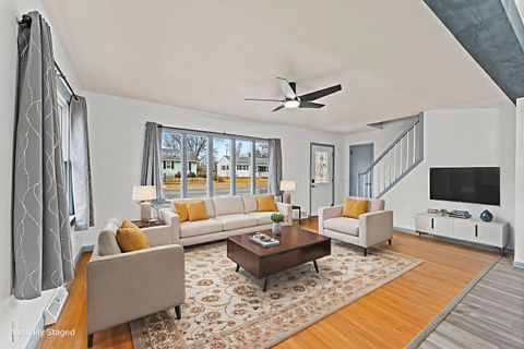 Tiny photo for 904 Seymour Street, Reedsburg, WI 53959 (MLS # 2012925)