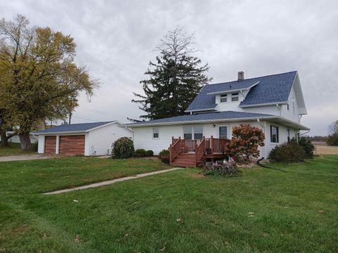 Photo of 927 S Old 11 Street, Janesville, WI 53548 (MLS # 2011595)