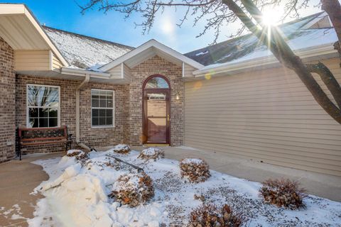 Photo of 584 N Wisconsin Street, Berlin, WI 54923 (MLS # 2015645)