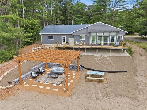 Photo of N8687 3rd Lane, Westfield, WI 53964 (MLS # 2028835)