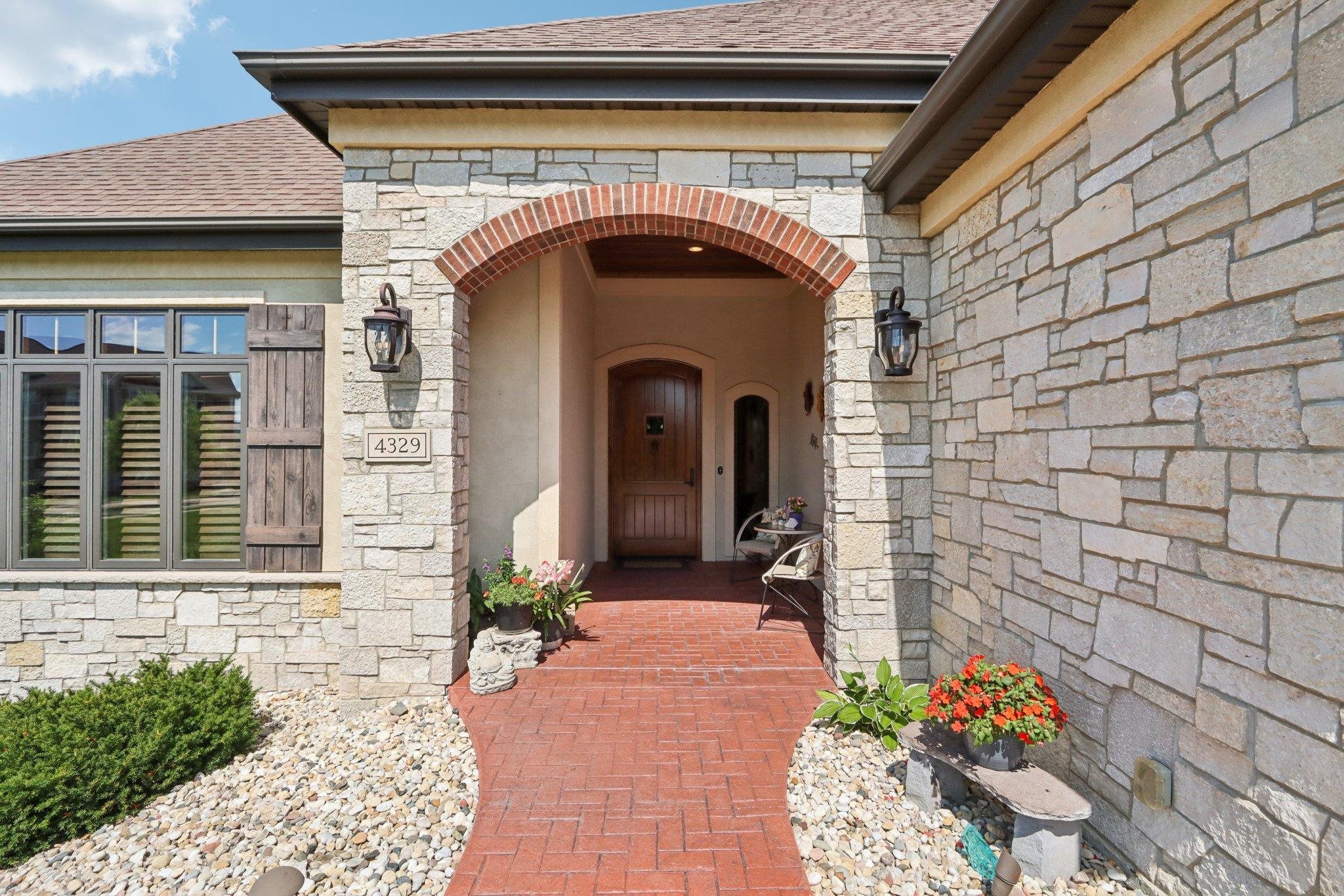 4329 Callaway Court