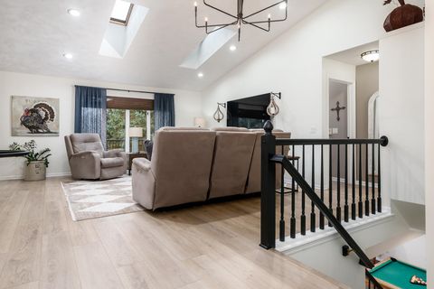 Tiny photo for 952 Bedford Drive, Janesville, WI 53546 (MLS # 2012587)