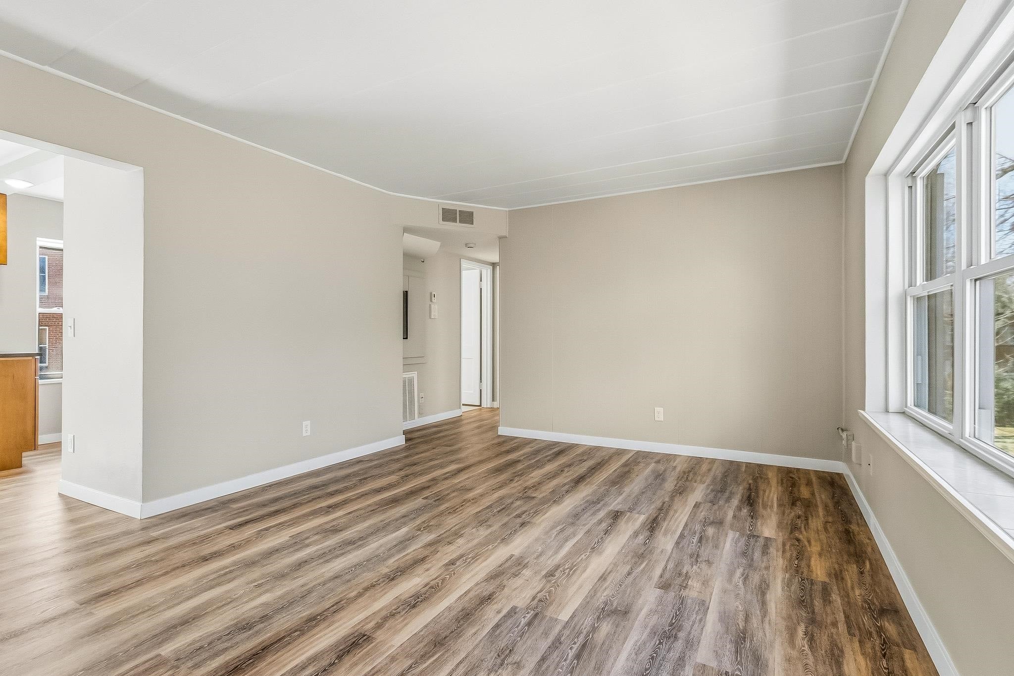 24 Sherman Terrace 6
