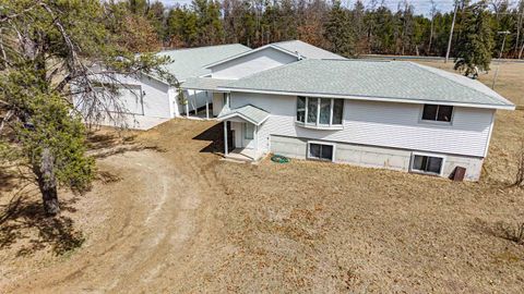 N10368 Queens Way, Necedah, WI 54646 - #: 1997128