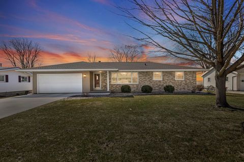 Photo of 226 Curtis Street, Arlington, WI 53911 (MLS # 2019121)