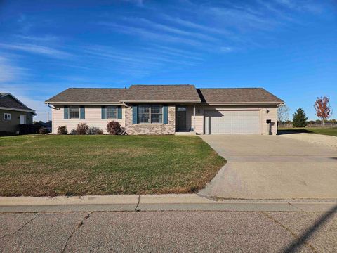 Photo of 2612 Affirmed Drive, Janesville, WI 53546 (MLS # 2023195)