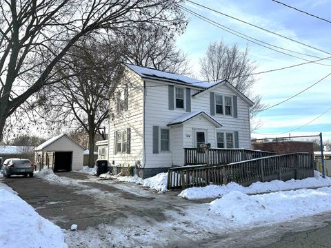 Photo of 514 Locust Street, Beloit, WI 53511 (MLS # 2013773)
