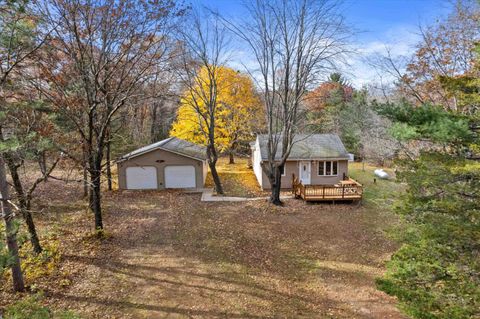 Photo of N8783 3rd Court, Westfield, WI 53964 (MLS # 2012258)