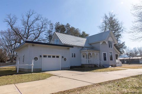 Photo of 246 E 5th Street, Westfield, WI 53964 (MLS # 2016980)