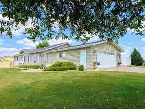 Photo of 367 Highpointe Loop, McGregor, IA 52157 (MLS # 2029669)