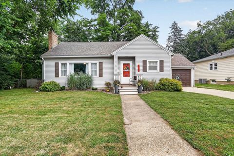 Photo of 1015 Ruger Avenue, Janesville, WI 53545 (MLS # 2028363)