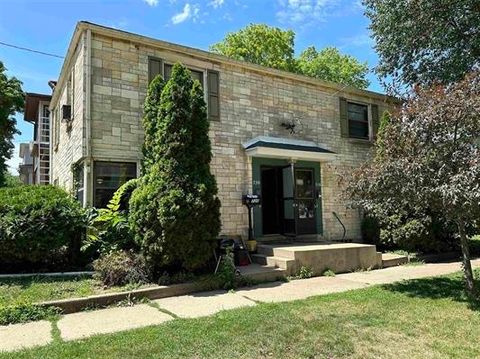 Photo of 720 S Dickinson Street, Madison, WI 53703 (MLS # 2021587)