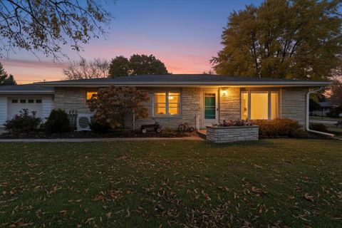 Photo of 301 4th Street, Brodhead, WI 53520 (MLS # 2011430)