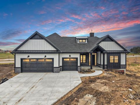 Photo of 912 Westbridge Court, Waunakee, WI 53597 (MLS # 2012858)
