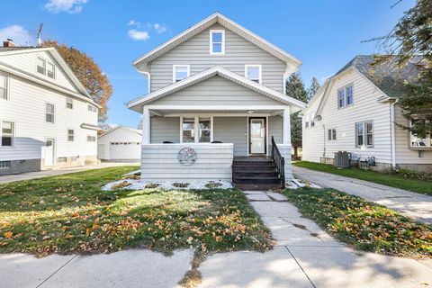 Photo of 115 Cleveland Street, Beaver Dam, WI 53916 (MLS # 2012714)