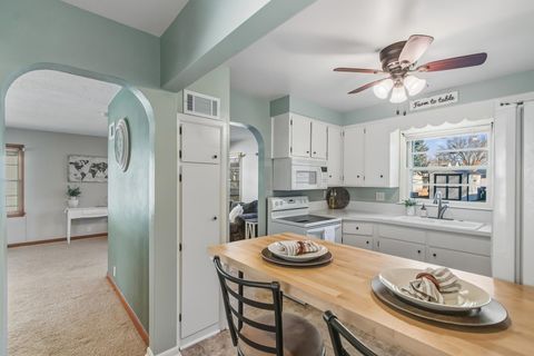 Tiny photo for 853 McKinley Avenue, Beloit, WI 53511 (MLS # 2012367)