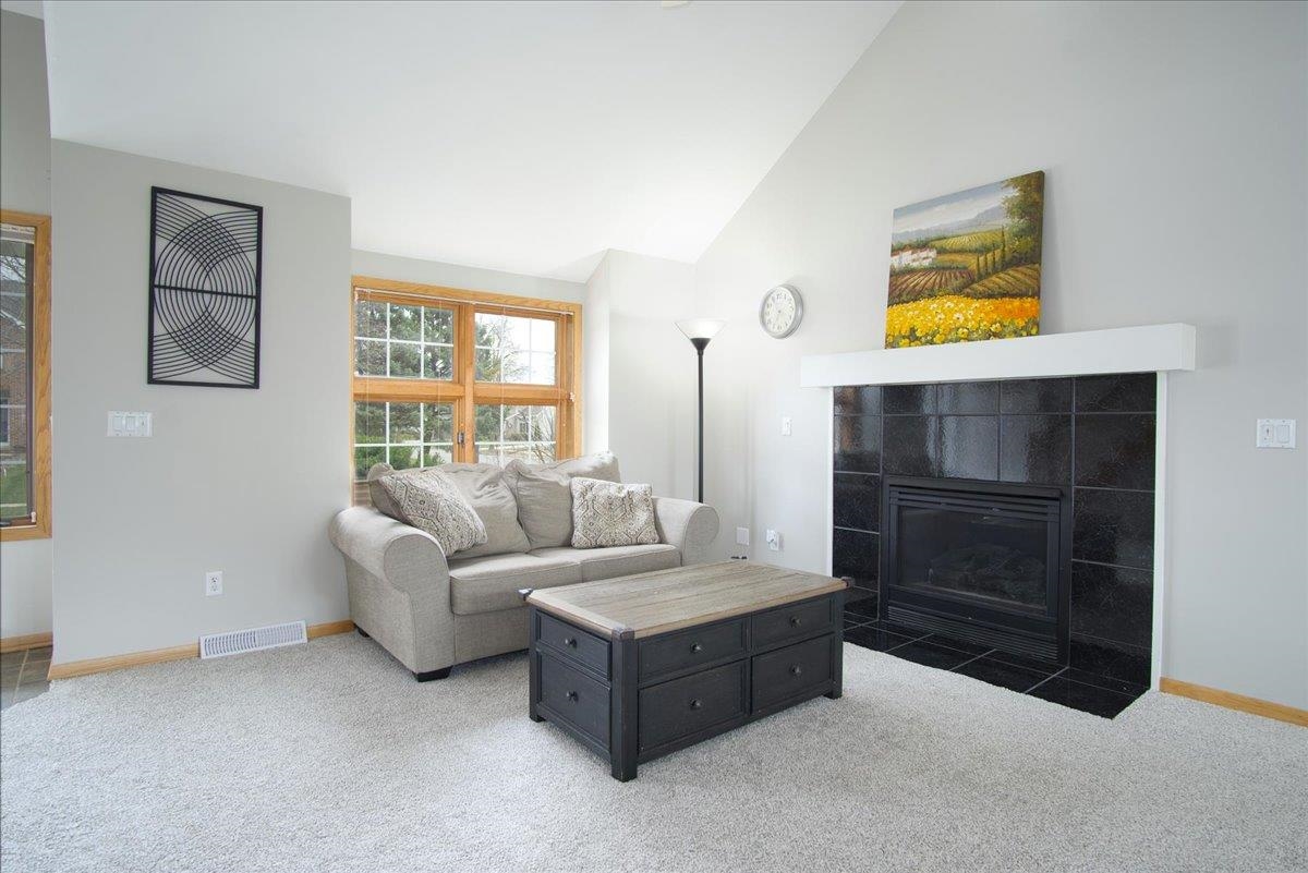 7301 Southern Oak Place