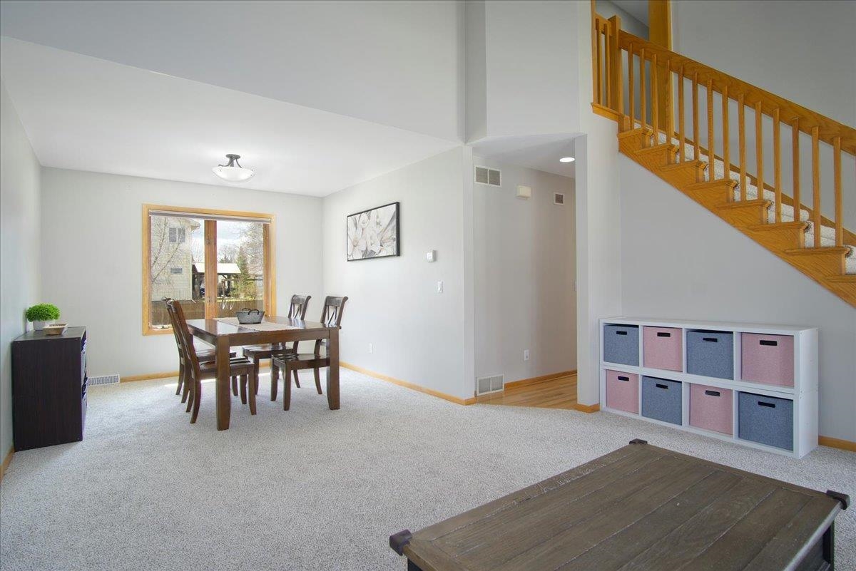 7301 Southern Oak Place