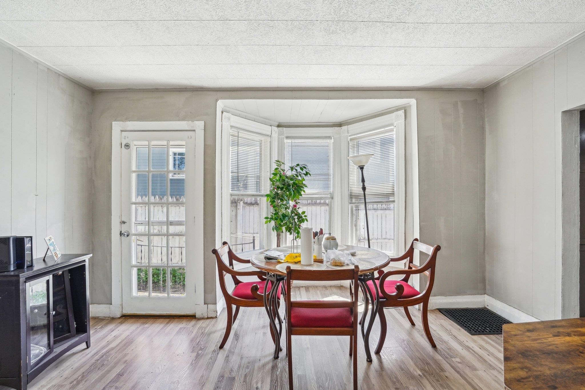 Baraboo, Wisconsin 53913, United States, 3 Bedrooms Bedrooms, ,1 BathroomBathrooms,Residential,Active,126860