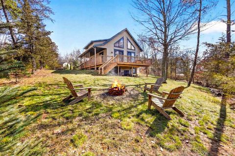 Photo of W8510 Lake Point Court, Oxford, WI 53952 (MLS # 2020402)
