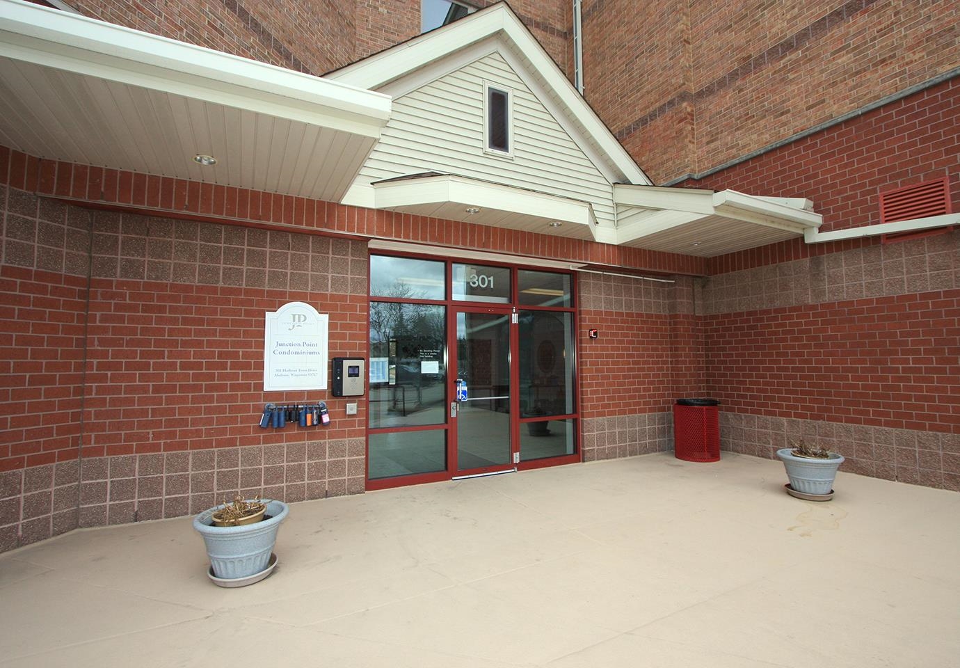 301 Harbour Town Drive 220