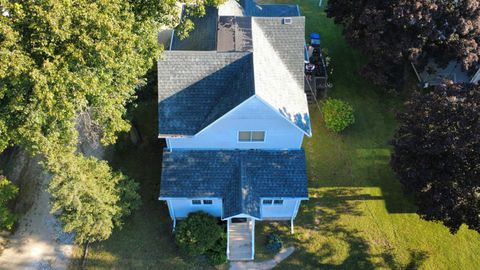 Tiny photo for 333 E Montello Street, Montello, WI 53949 (MLS # 2007892)