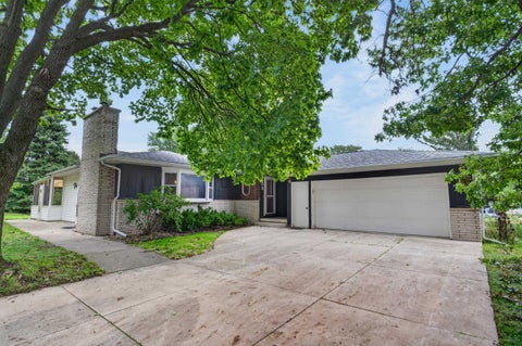 Photo of 109 Lucille Street, Verona, WI 53593 (MLS # 2033324)