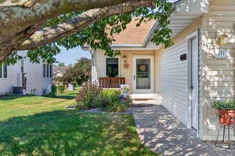 Photo of 571 N Wisconsin Street, Berlin, WI 54923 (MLS # 2029707)