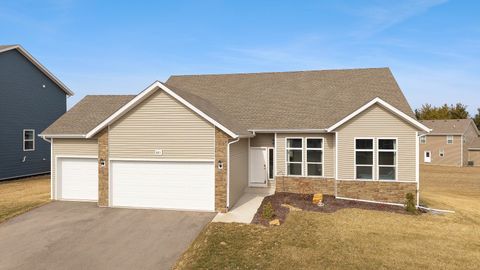 Photo of 821 Margarets Way, Belleville, WI 53508 (MLS # 2018093)