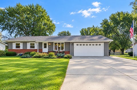 Photo of 2508 N Bootmaker Drive, Beloit, WI 53511 (MLS # 2034418)