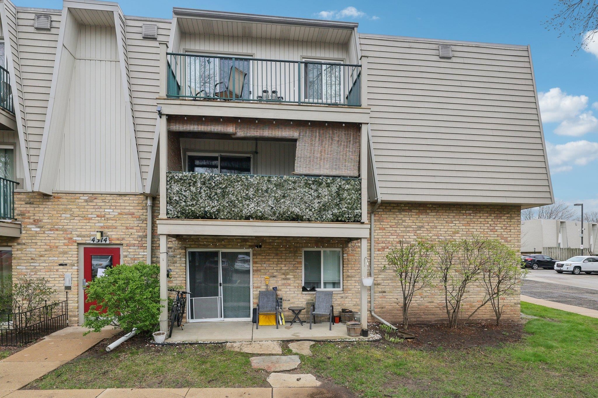4314 Melody Lane 108
