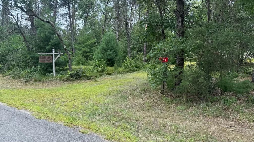 Photo for 1642 Campfire Road, Nekoosa, WI 54457 (MLS # 2007938)