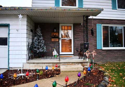 Tiny photo for 311 Linden Street, Fort Atkinson, WI 53538 (MLS # 2013109)