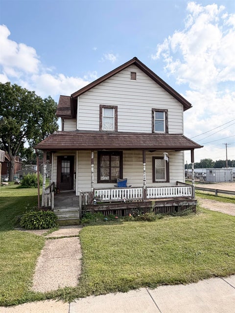 Photo of 221 W Mill Street, Beaver Dam, WI 53916 (MLS # 2029943)