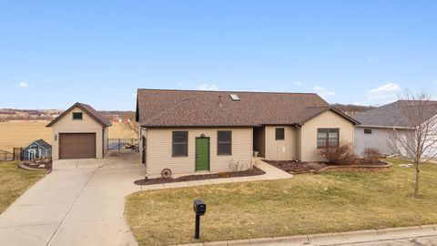 Photo of 514 Montesian Court, Monticello, WI 53570 (MLS # 2019075)