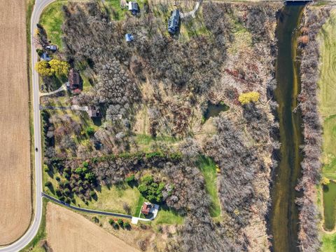 Photo of 504 County Road N, Stoughton, WI 53589 (MLS # 2017088)