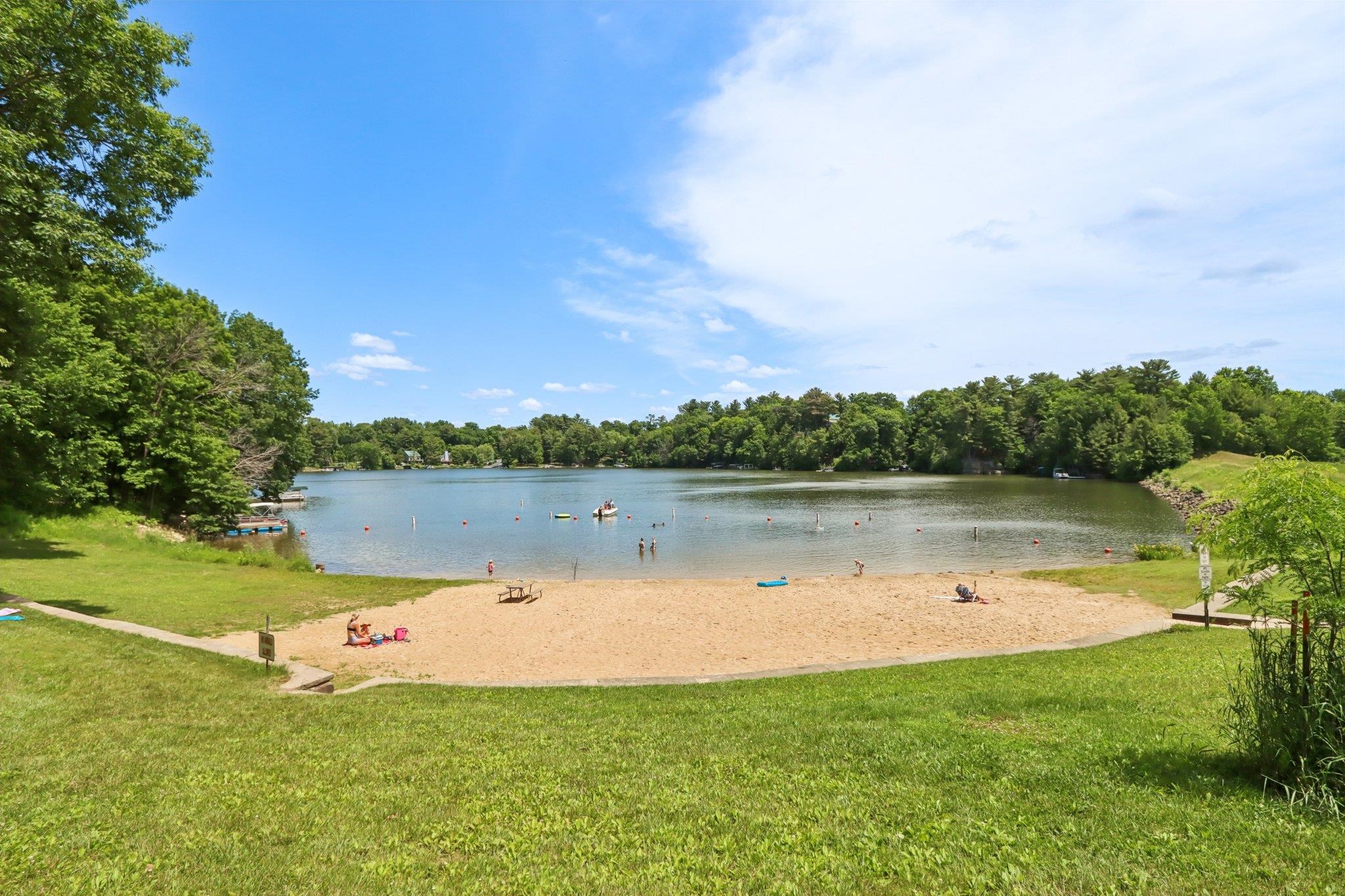 La Valle, Wisconsin 53941, United States, 4 Bedrooms Bedrooms, ,3 BathroomsBathrooms,Residential,Active,156094