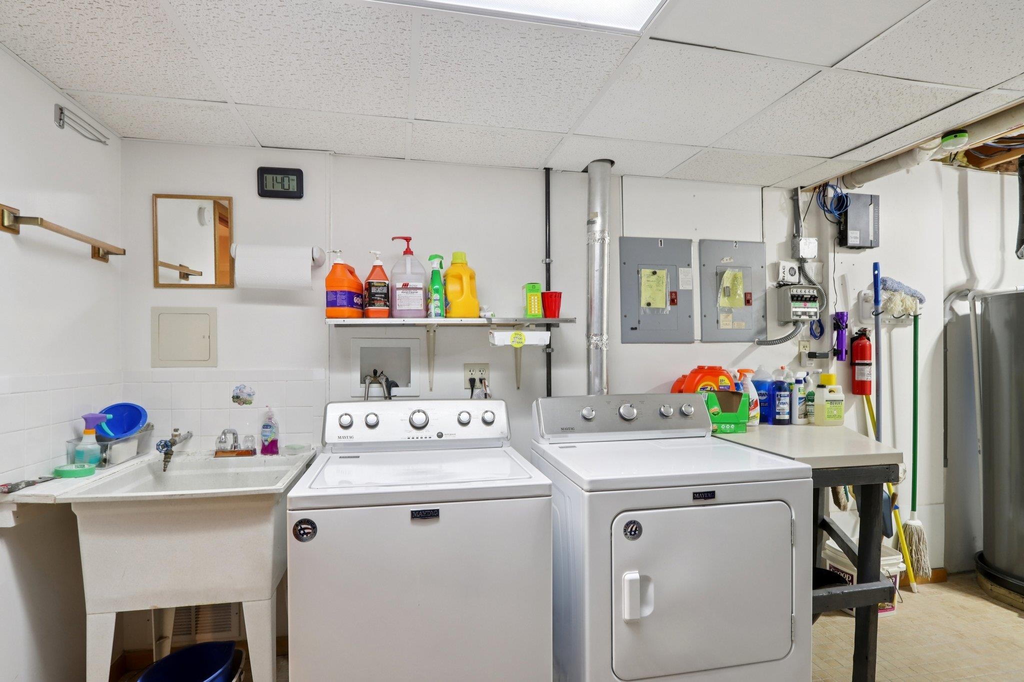 La Valle, Wisconsin 53941, United States, 4 Bedrooms Bedrooms, ,3 BathroomsBathrooms,Residential,Active,156094