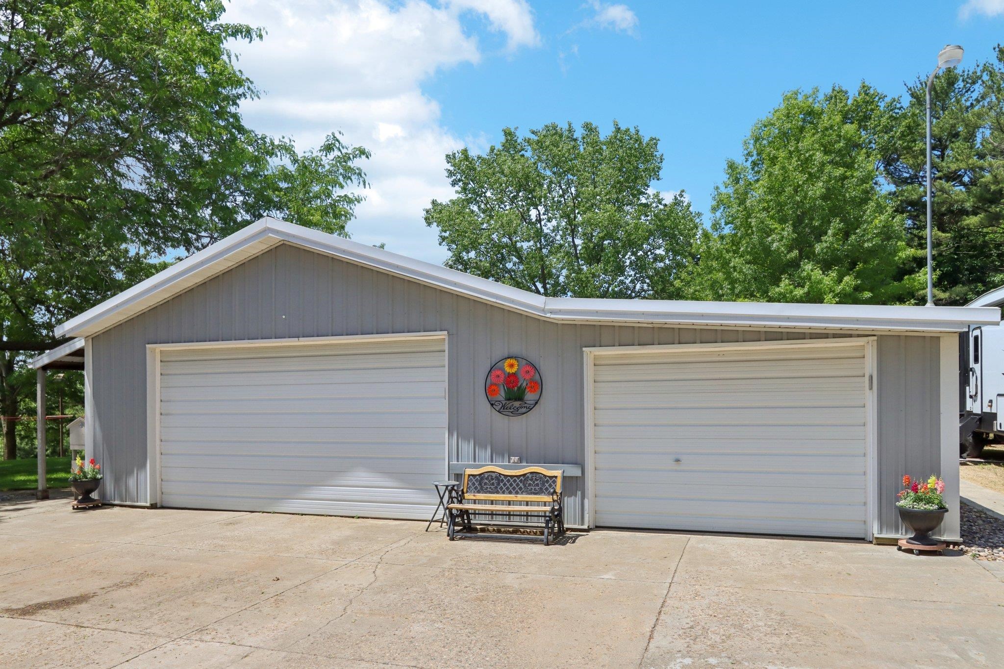 La Valle, Wisconsin 53941, United States, 4 Bedrooms Bedrooms, ,3 BathroomsBathrooms,Residential,Active,156094