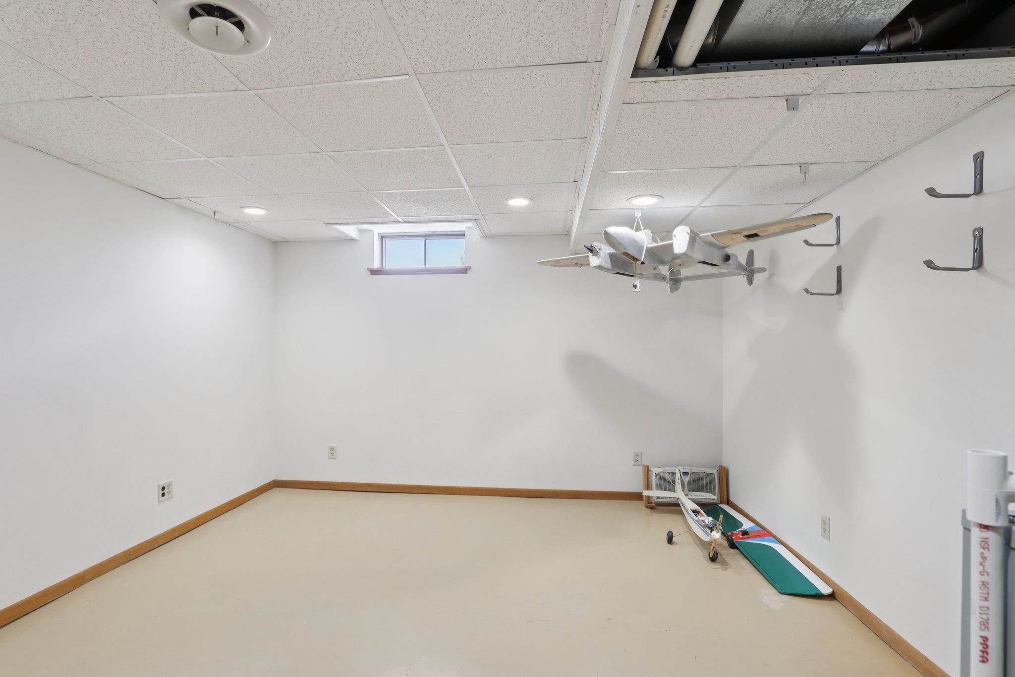 La Valle, Wisconsin 53941, United States, 4 Bedrooms Bedrooms, ,3 BathroomsBathrooms,Residential,Active,156094