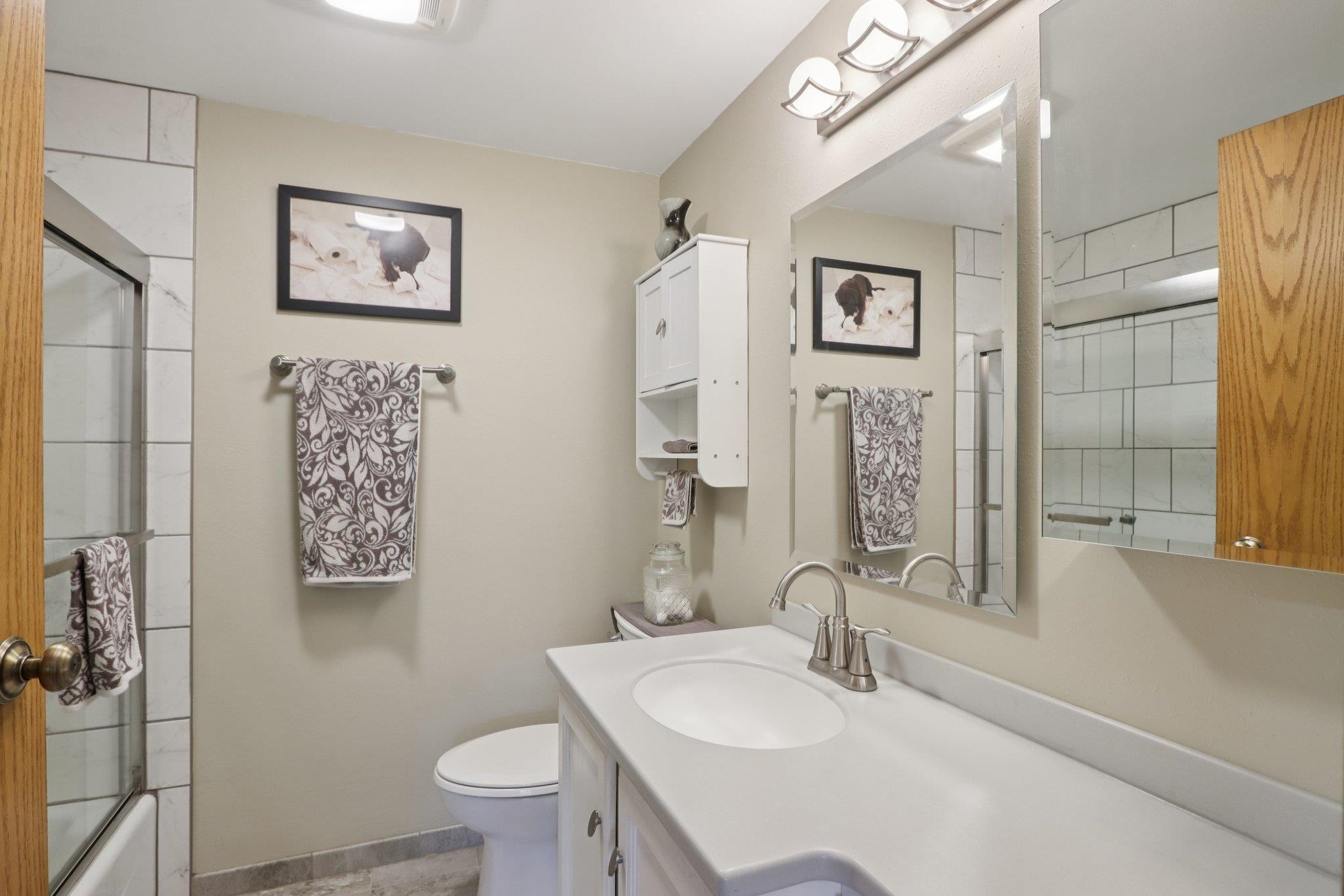 La Valle, Wisconsin 53941, United States, 4 Bedrooms Bedrooms, ,3 BathroomsBathrooms,Residential,Active,156094