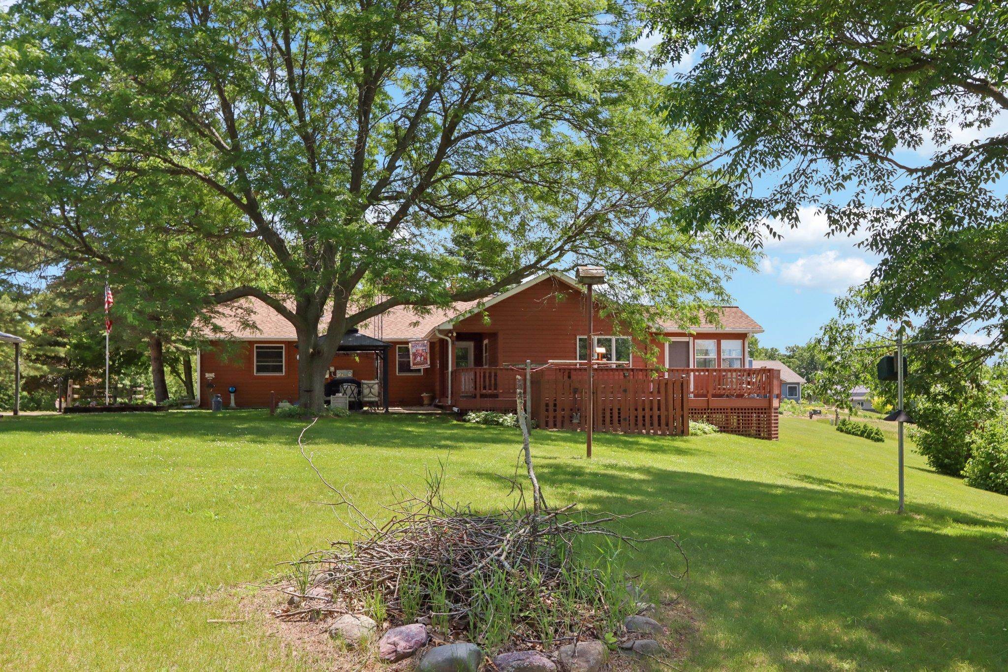 La Valle, Wisconsin 53941, United States, 4 Bedrooms Bedrooms, ,3 BathroomsBathrooms,Residential,Active,156094