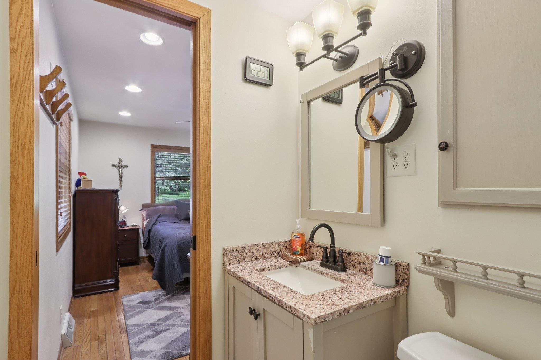 La Valle, Wisconsin 53941, United States, 4 Bedrooms Bedrooms, ,3 BathroomsBathrooms,Residential,Active,156094