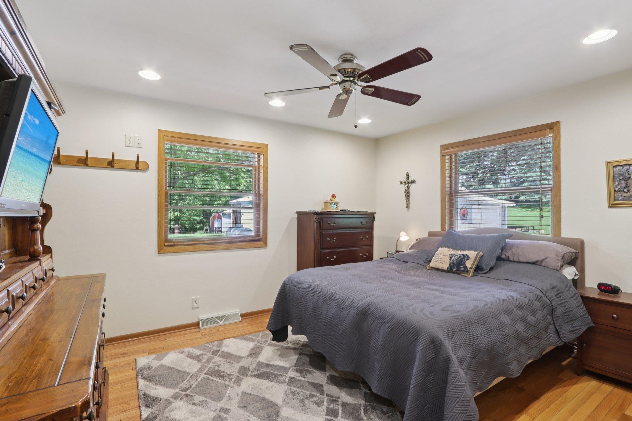 La Valle, Wisconsin 53941, United States, 4 Bedrooms Bedrooms, ,3 BathroomsBathrooms,Residential,Active,156094